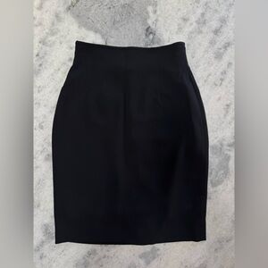 Emanuel Ungard Elegant Black Pencil Skirt
